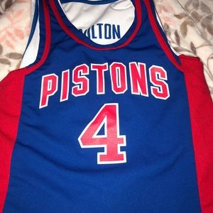 pistons reversible jersey